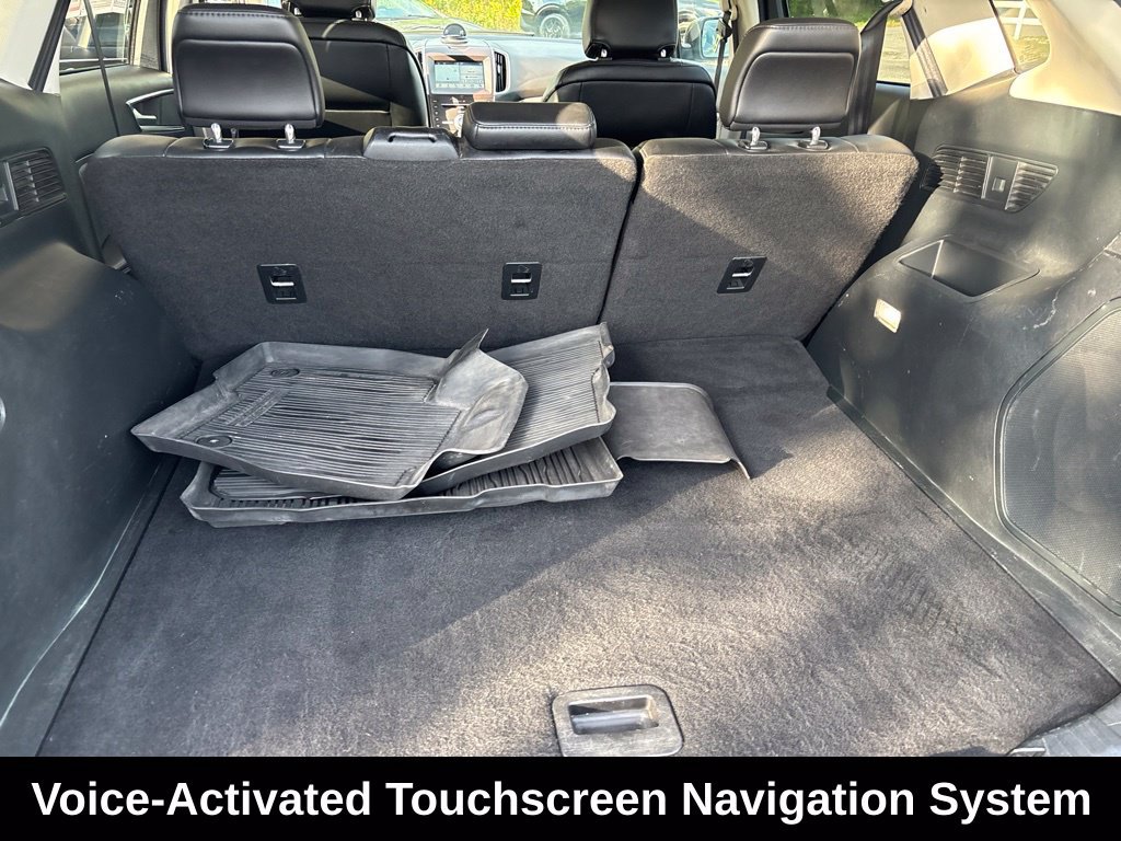 Used 2018 Ford Edge Titanium w/ Equipment Group 301A AWD/4WD image 14