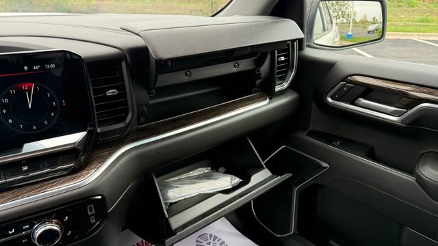 Used 2022 GMC Sierra 1500 Elevation image 33