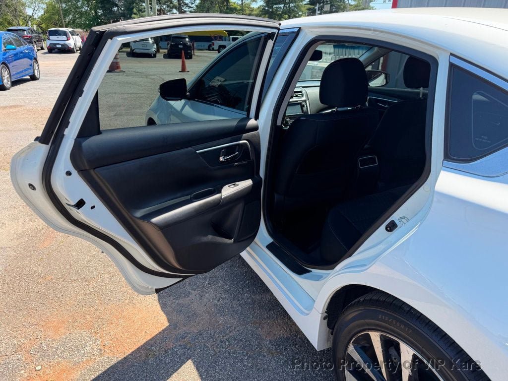 Used 2018 Nissan Altima 2.5 SV w/ 2.5 SV Technology Package FWD image 10