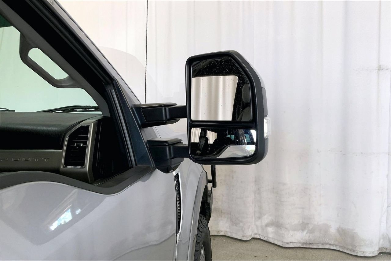 Used 2021 Ford F250 Lariat w/ Lariat Value Package AWD/4WD image 11