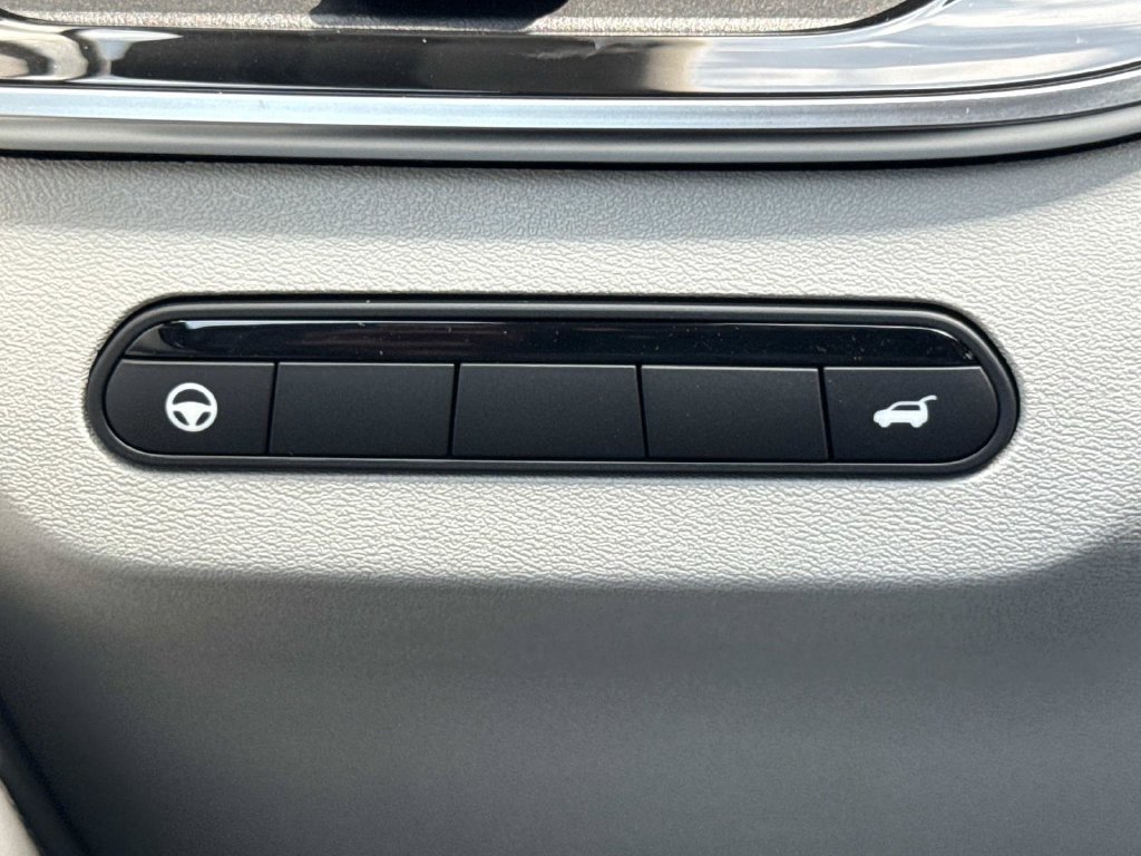 New 2027 INFINITI QX60 Luxe w/ Cargo Package AWD/4WD image 13