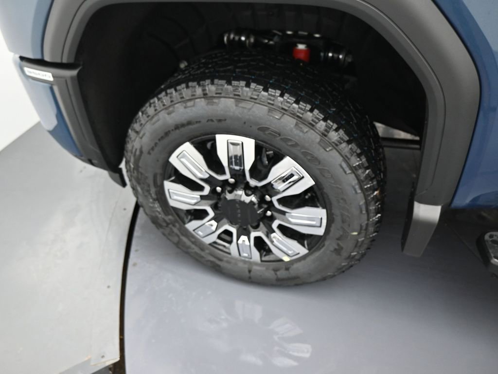 New 2026 GMC Sierra 3500 Denali w/ Denali Reserve Package image 8