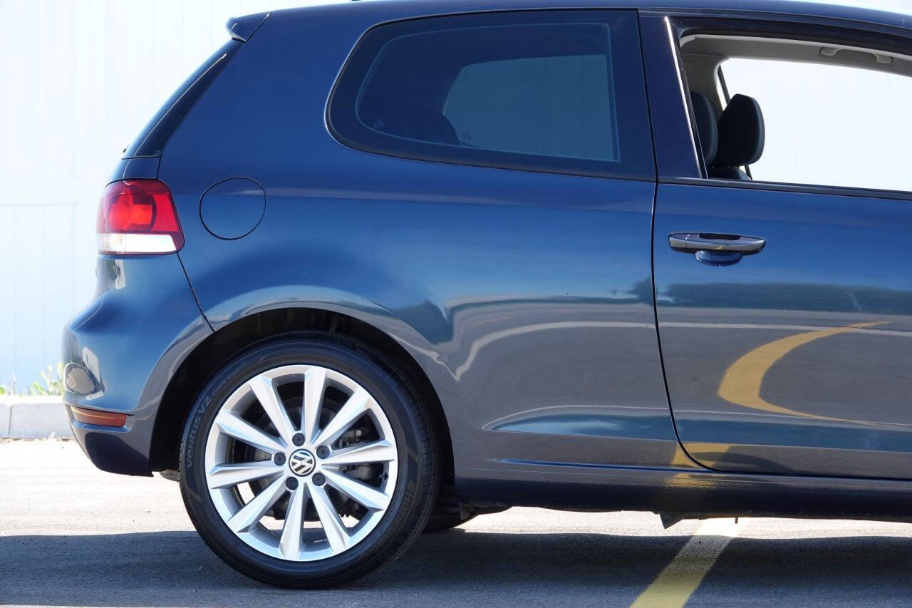 Used 2012 Volkswagen Golf TDI FWD image 26