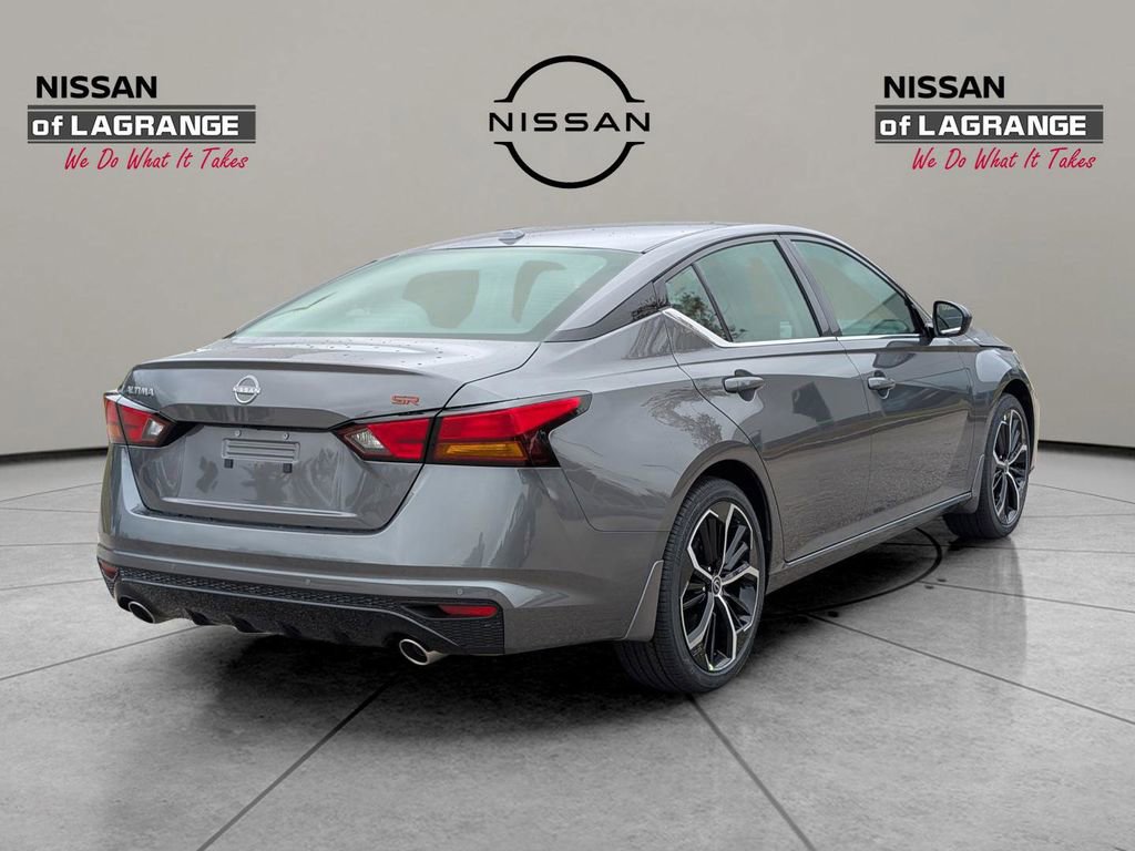 New 2025 Nissan Altima 2.5 SR w/ SR Premium Package image 5