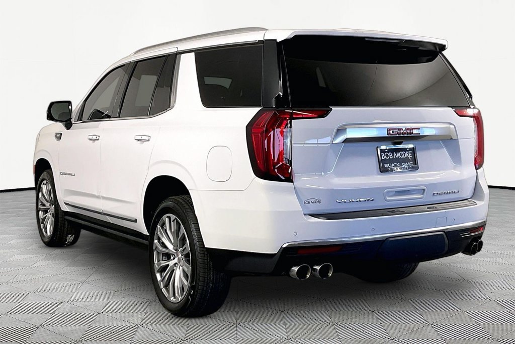 Certified 2022 GMC Yukon Denali RWD image 4