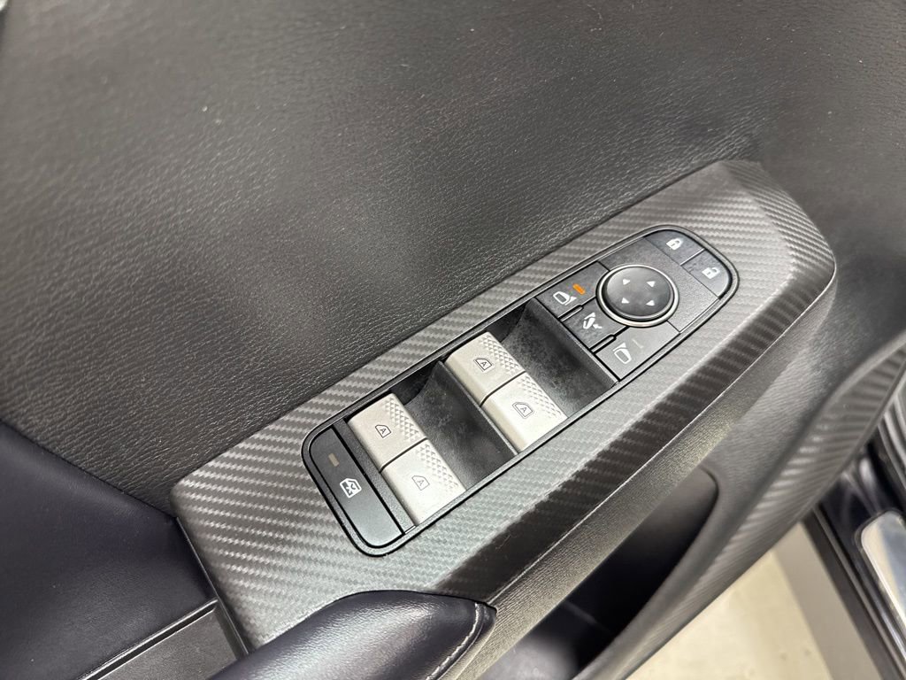 Used 2024 Mitsubishi Outlander SE image 18