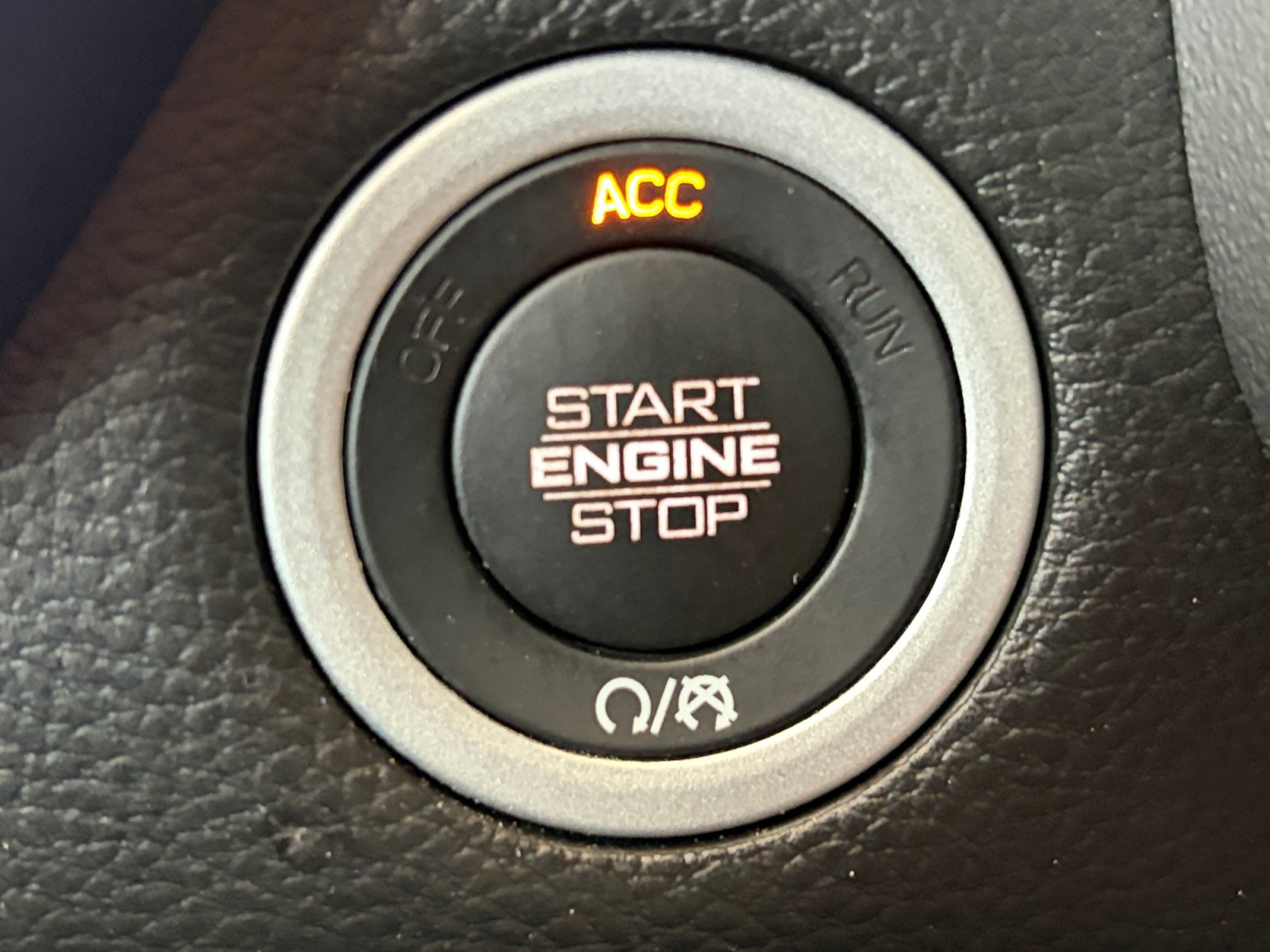 Used 2023 RAM 1500 Laramie AWD/4WD image 21