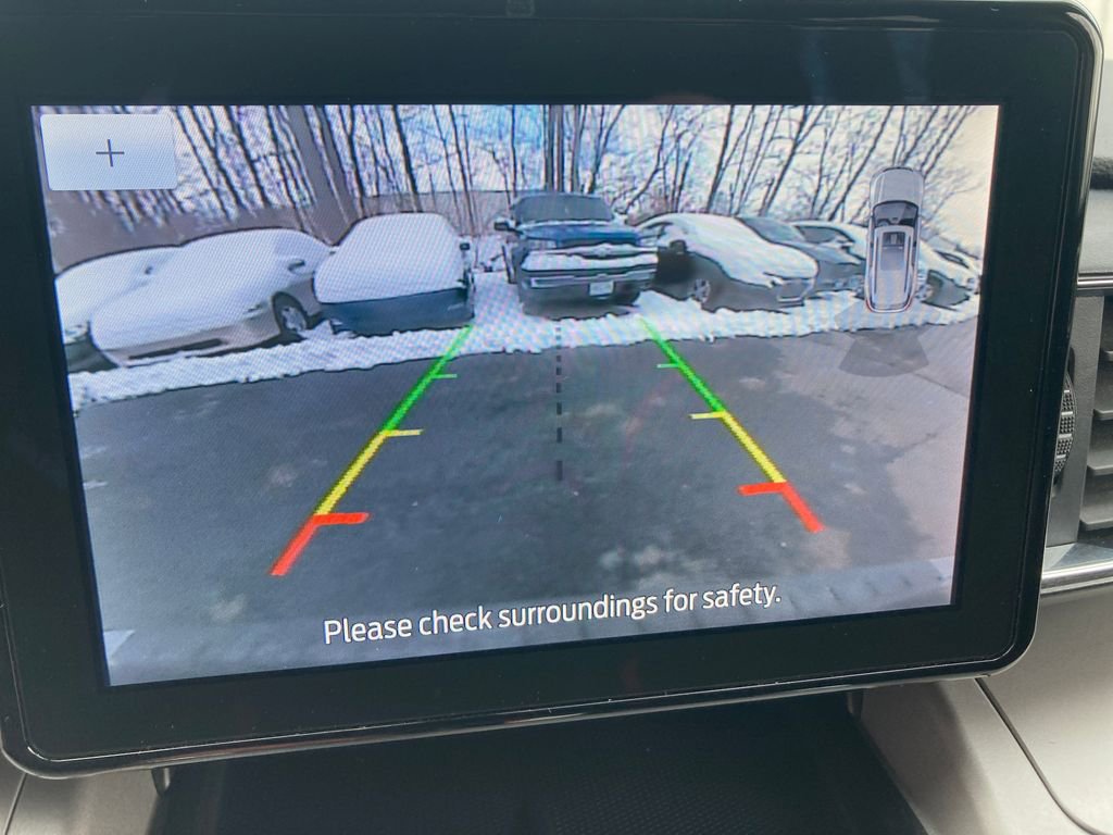 Used 2023 Ford Explorer XLT w/ Equipment Group 202A image 24