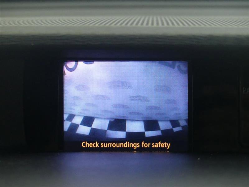 Used 2014 Toyota Sienna XLE image 9