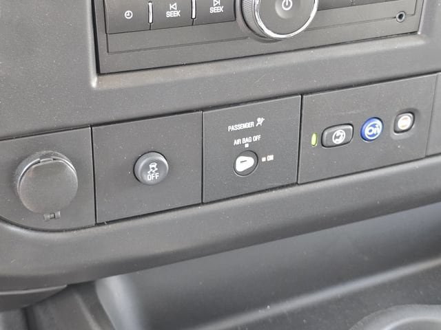 New 2026 Chevrolet Express 3500 w/ Power Convenience Package RWD image 6