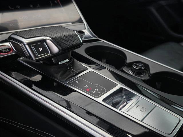 Used 2022 Audi S6 Premium Plus w/ S Sport Package image 19