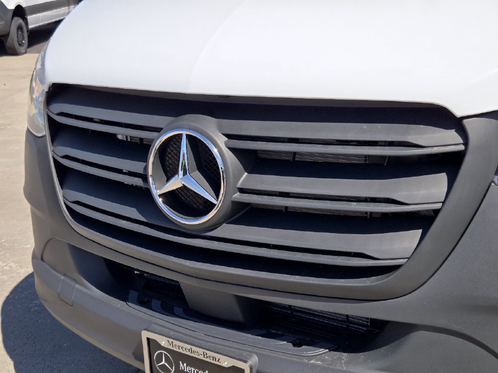 New 2026 Mercedes-Benz Sprinter 2500 image 31