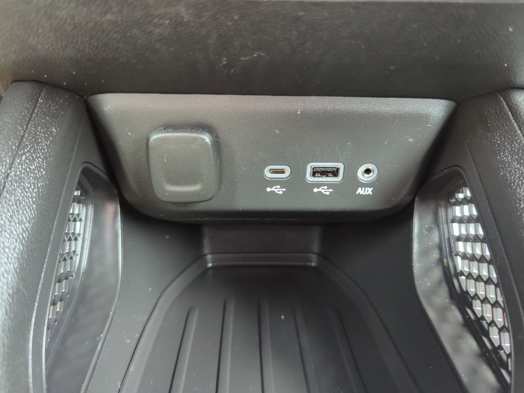 Certified 2023 Chevrolet TrailBlazer RS w/ Convenience Package image 32