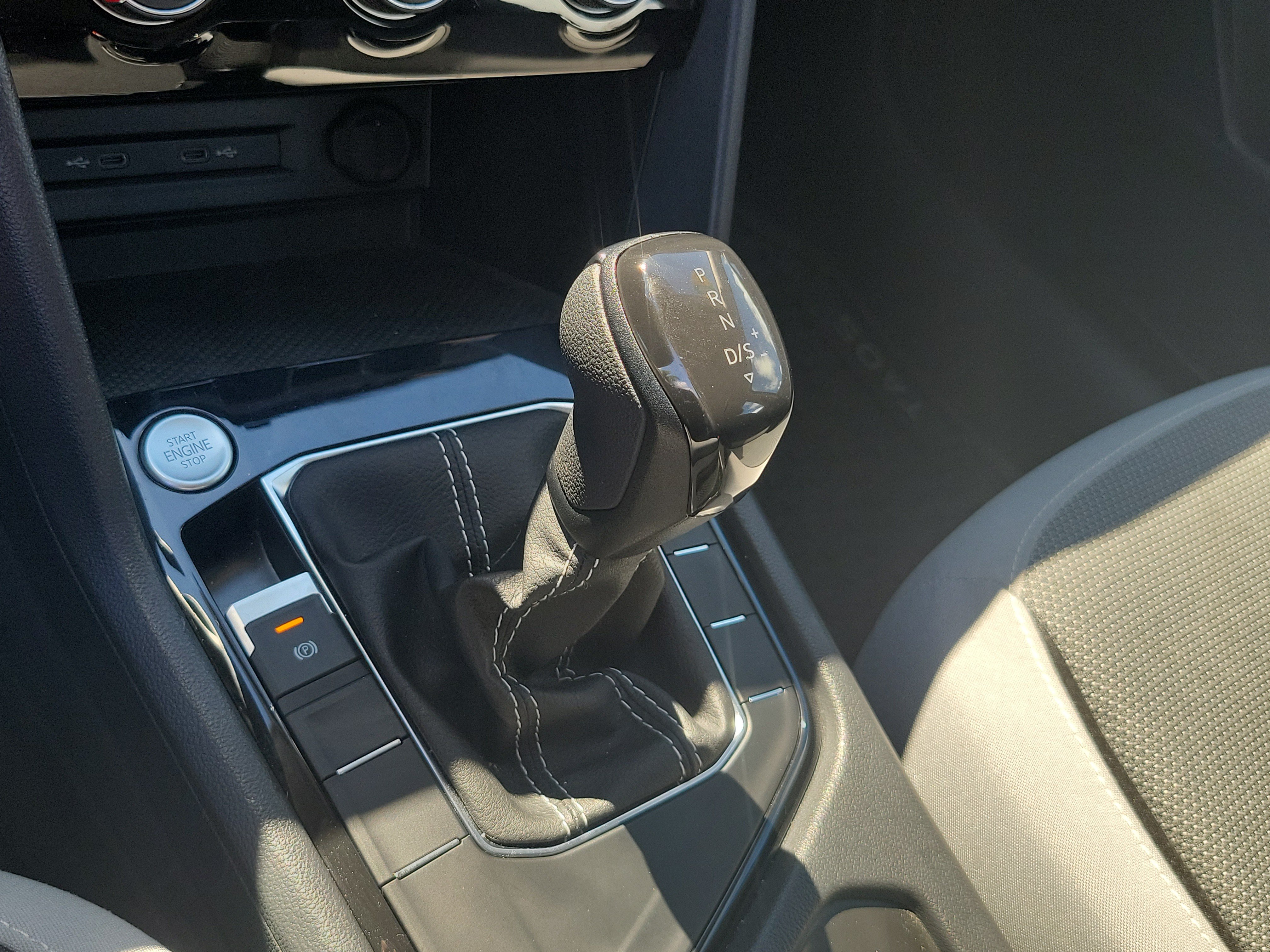 Certified 2023 Volkswagen Taos S FWD image 30