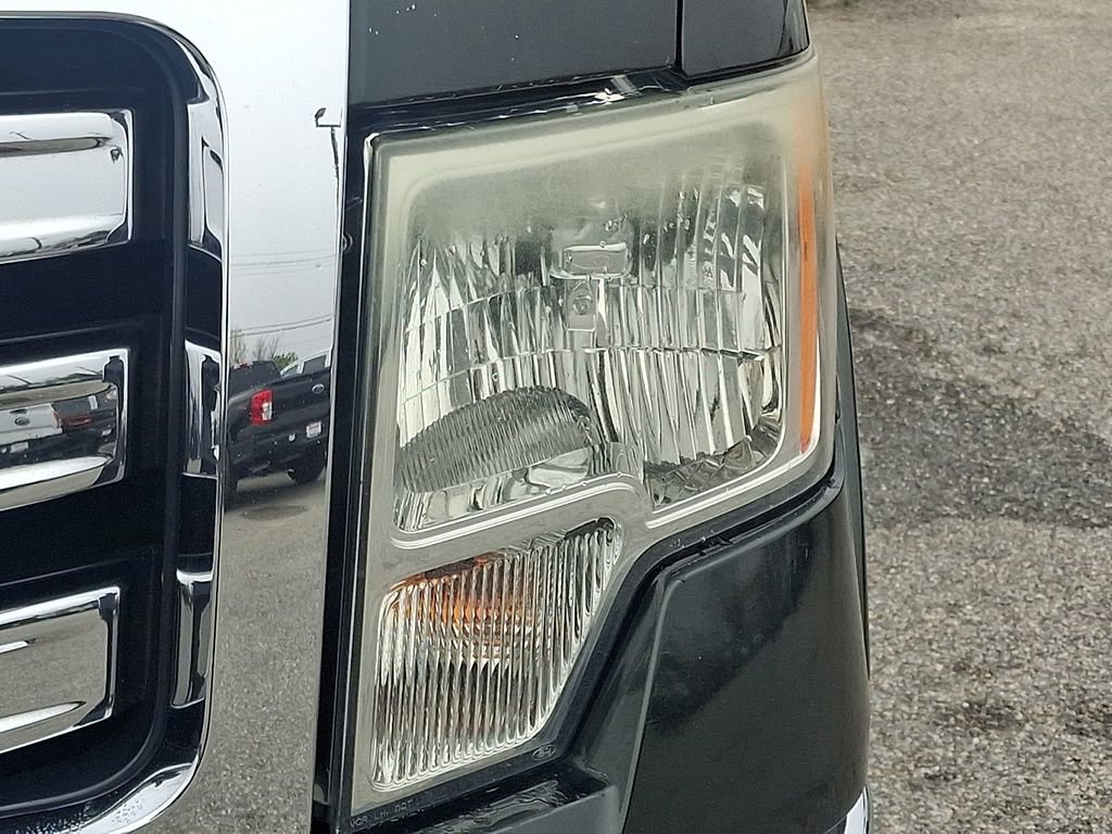 Used 2013 Ford F150 Lariat w/ Mid Equipment Group image 9