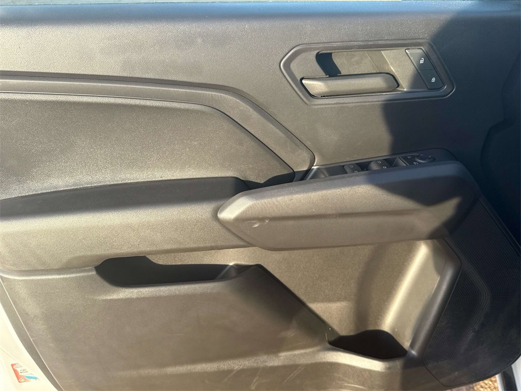 Used 2023 Chevrolet Colorado W/T image 13
