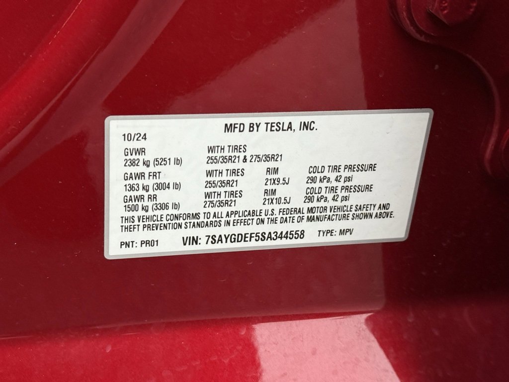 Used 2025 Tesla Model Y Performance image 34