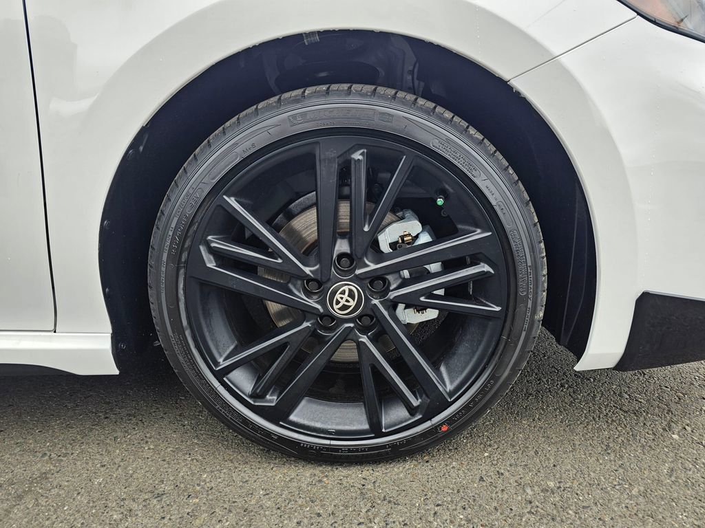 New 2026 Toyota Camry Hybrid image 9