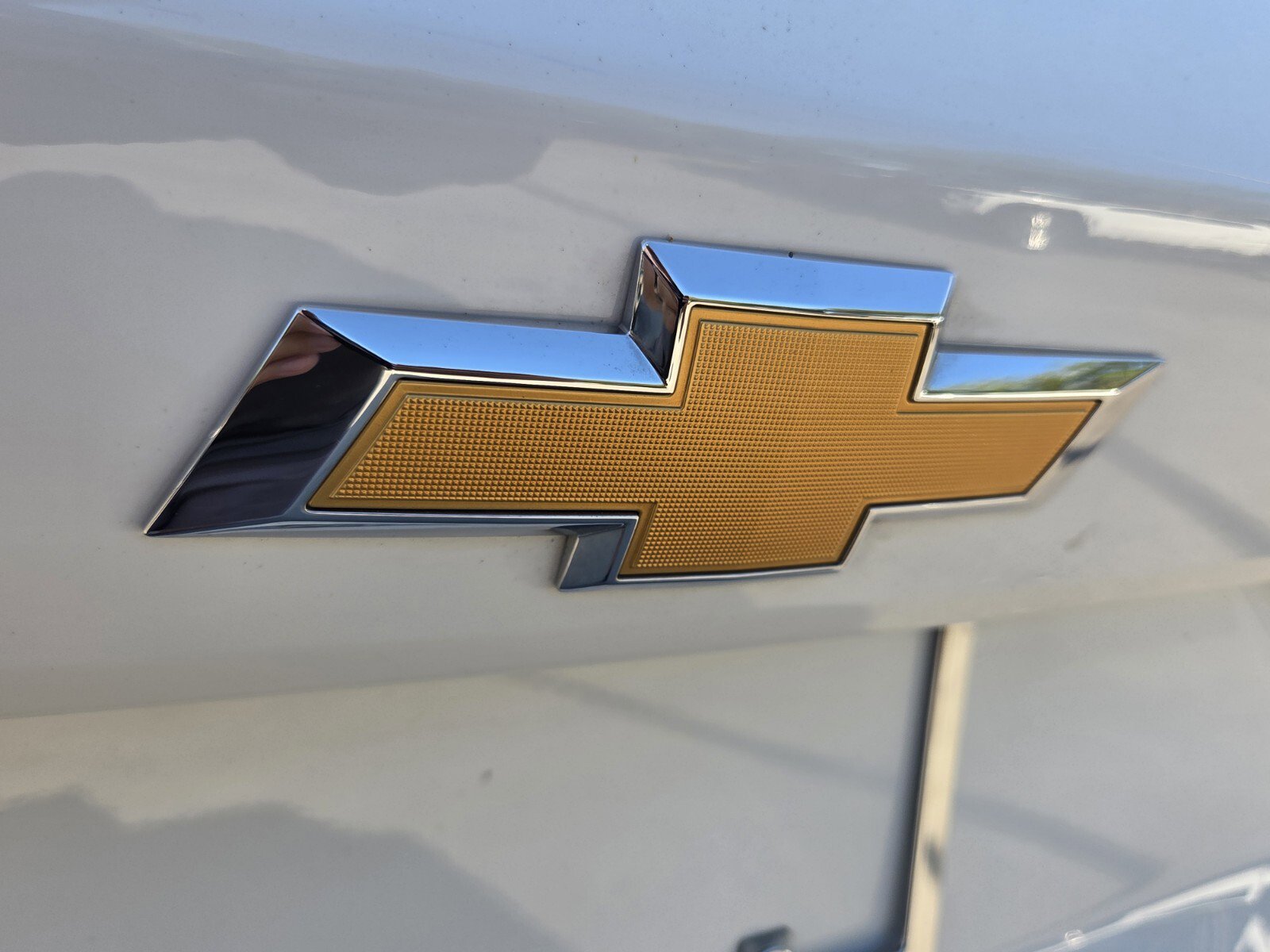 Certified 2025 Chevrolet Trax LT w/ LT Convenience Package FWD image 18