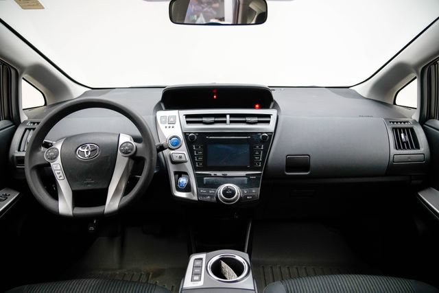 Used 2016 Toyota Prius V Two FWD image 3