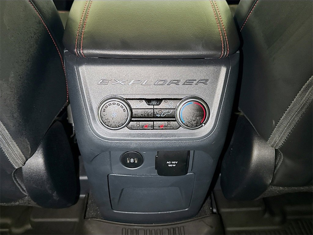 Used 2025 Ford Explorer ST image 24