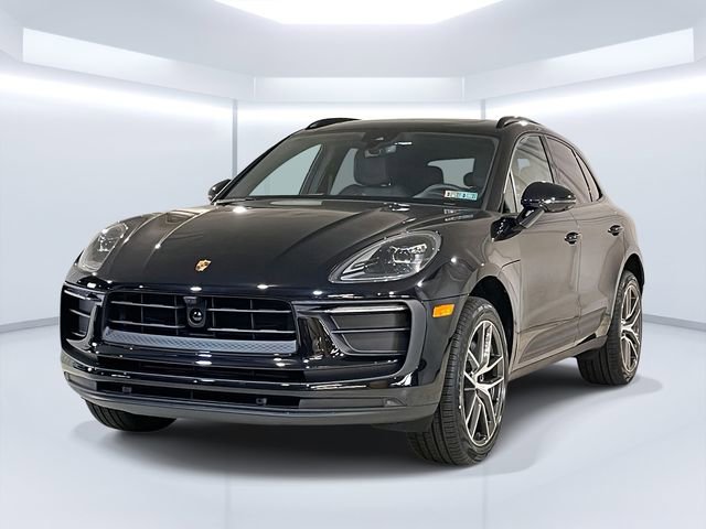 New 2026 Porsche Macan image 1