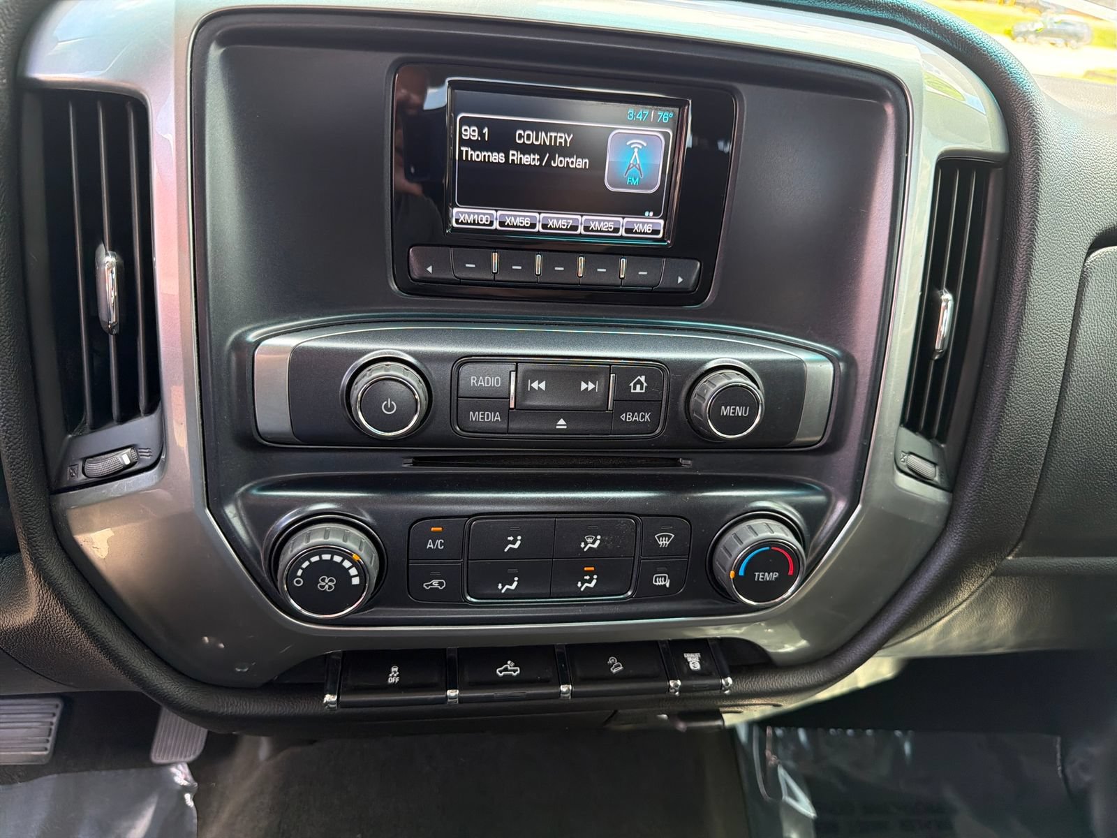 Used 2015 Chevrolet Silverado 2500 LT w/ Z71 Package, Off-Road AWD/4WD image 20