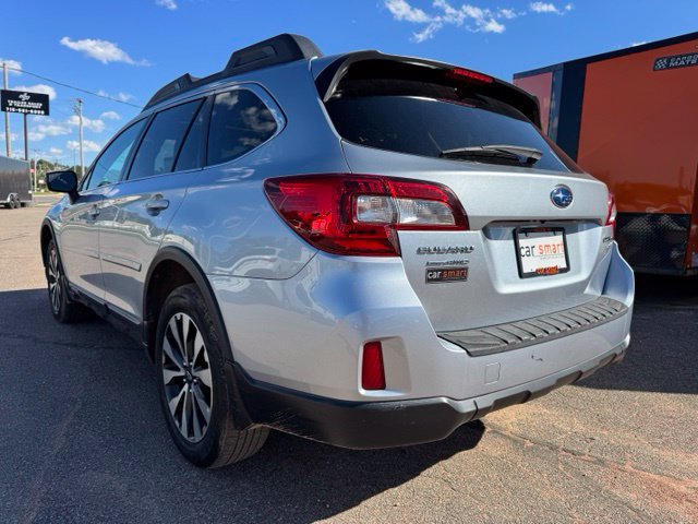 Used 2015 Subaru Outback 2.5i Limited AWD/4WD image 5