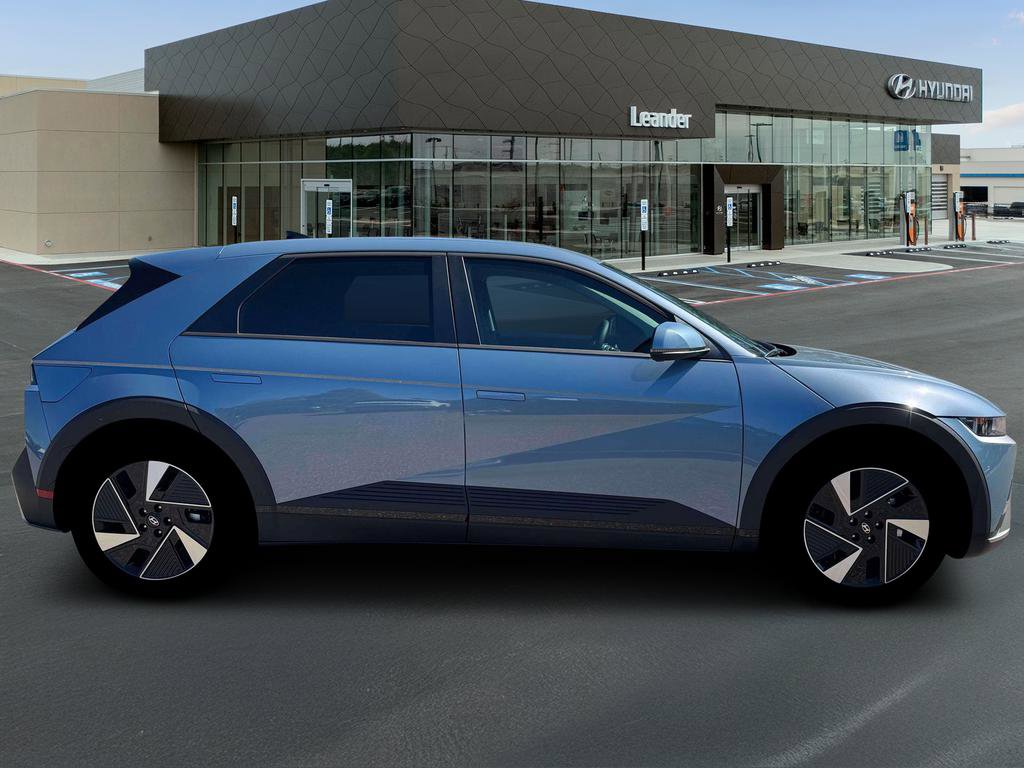New 2026 Hyundai Ioniq 5 SEL RWD image 9