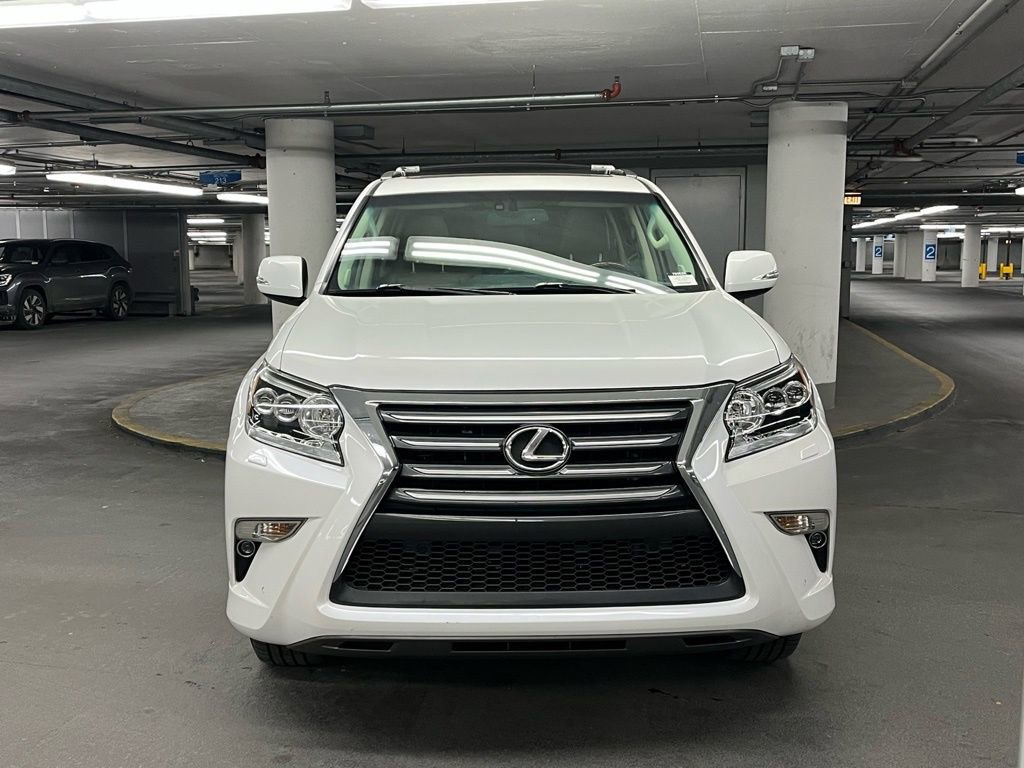 Used 2014 Lexus GX 460 w/ Premium Package AWD/4WD image 35