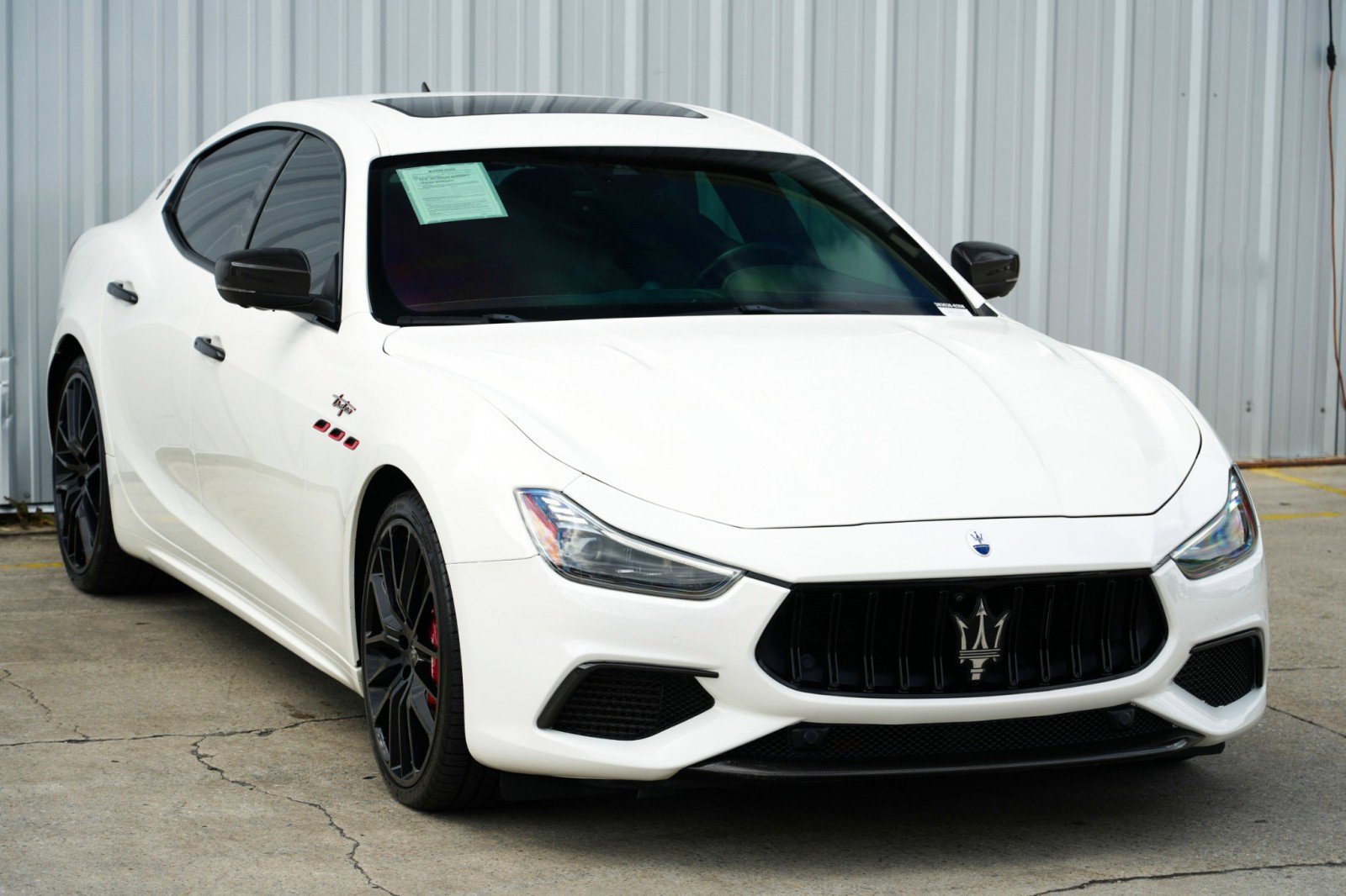 Used 2022 Maserati Ghibli Trofeo image 54