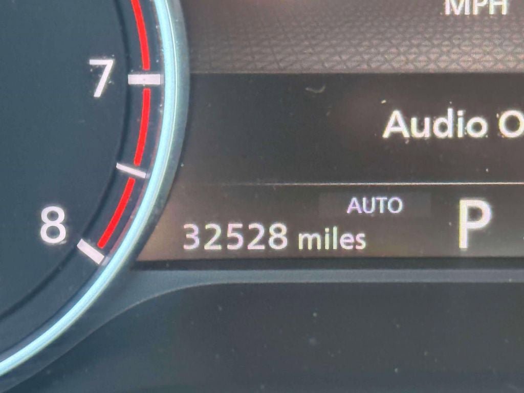 Used 2025 Nissan Rogue S AWD/4WD image 25
