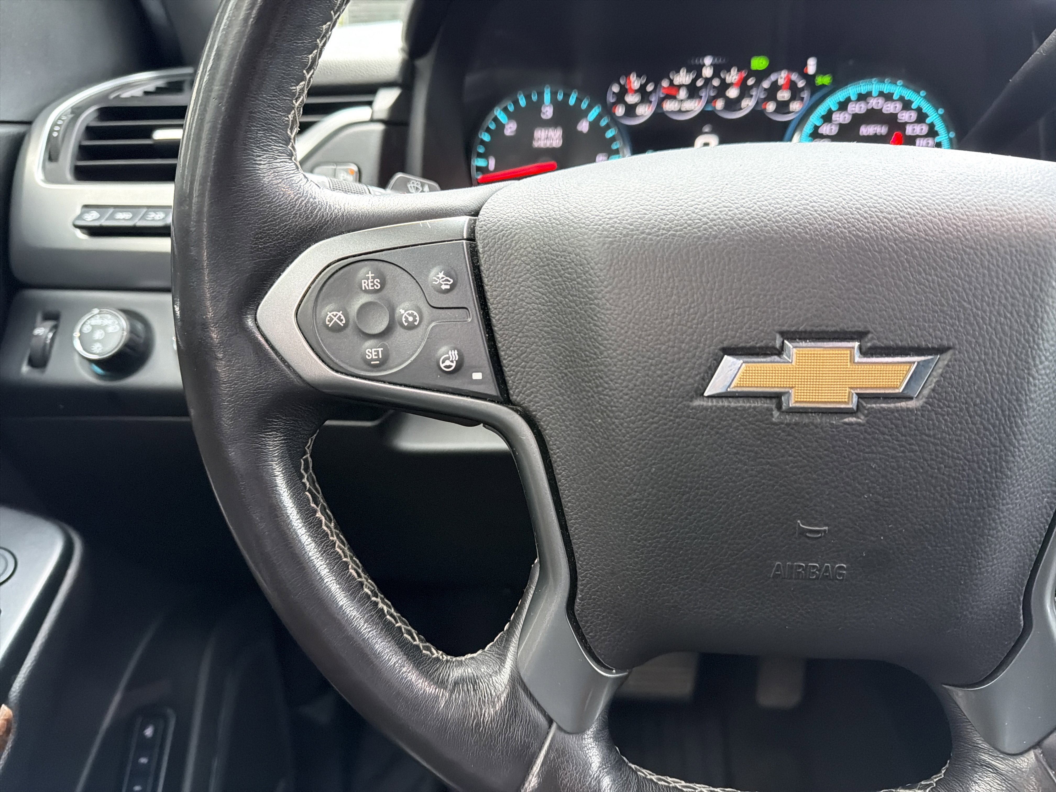 Used 2018 Chevrolet Tahoe Premier image 19