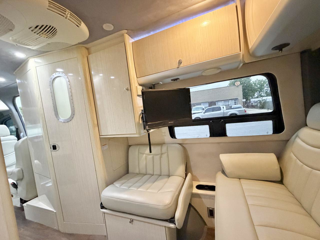 Used 2012 Mercedes-Benz Sprinter 3500 image 52