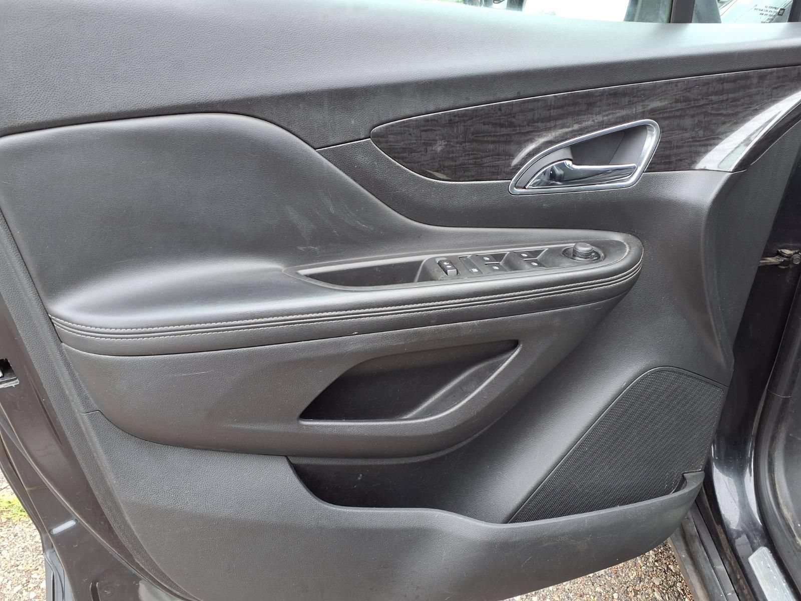 Used 2013 Buick Encore Convenience FWD image 15
