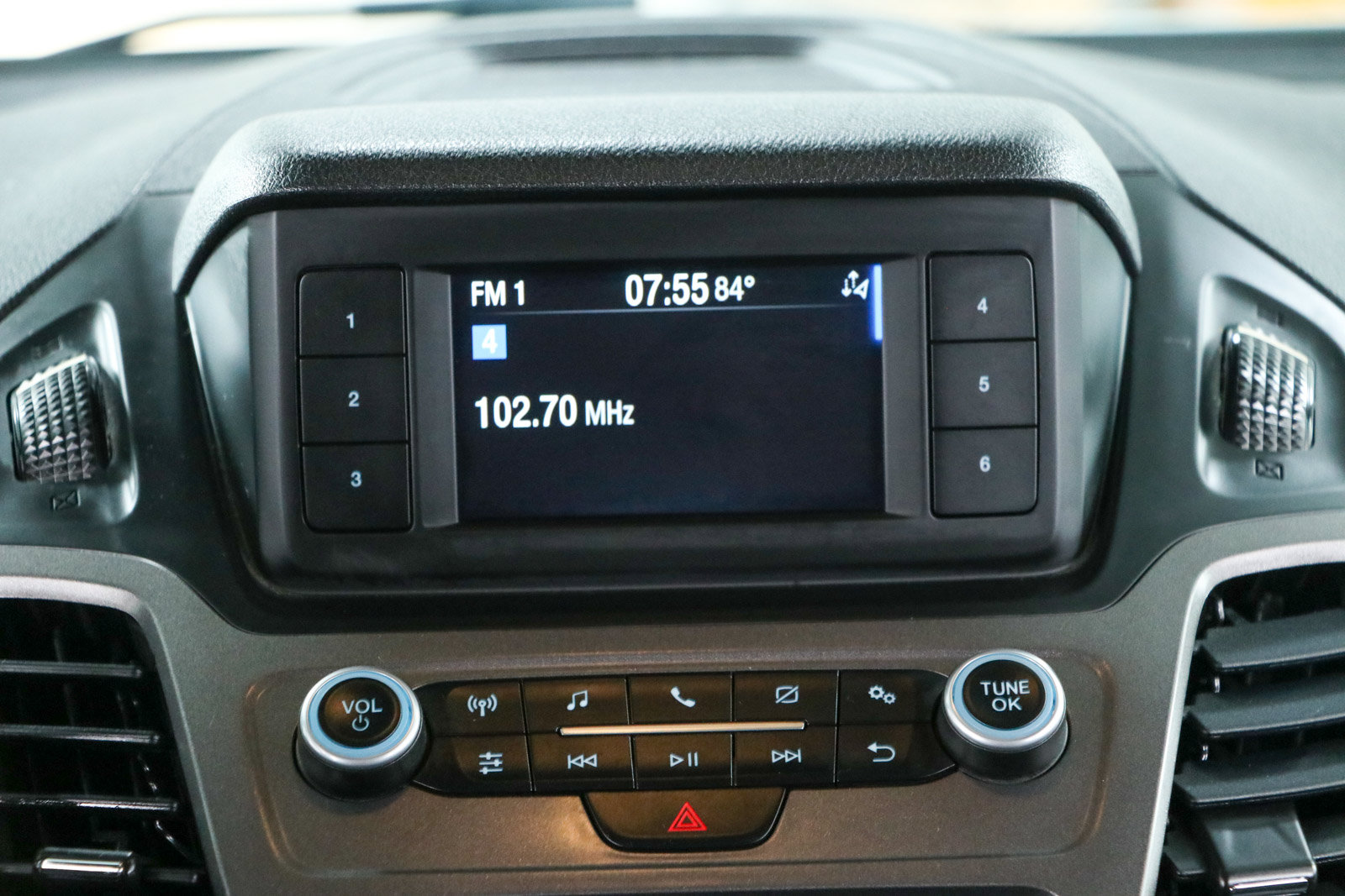 Used 2020 Ford Transit Connect XL FWD image 18