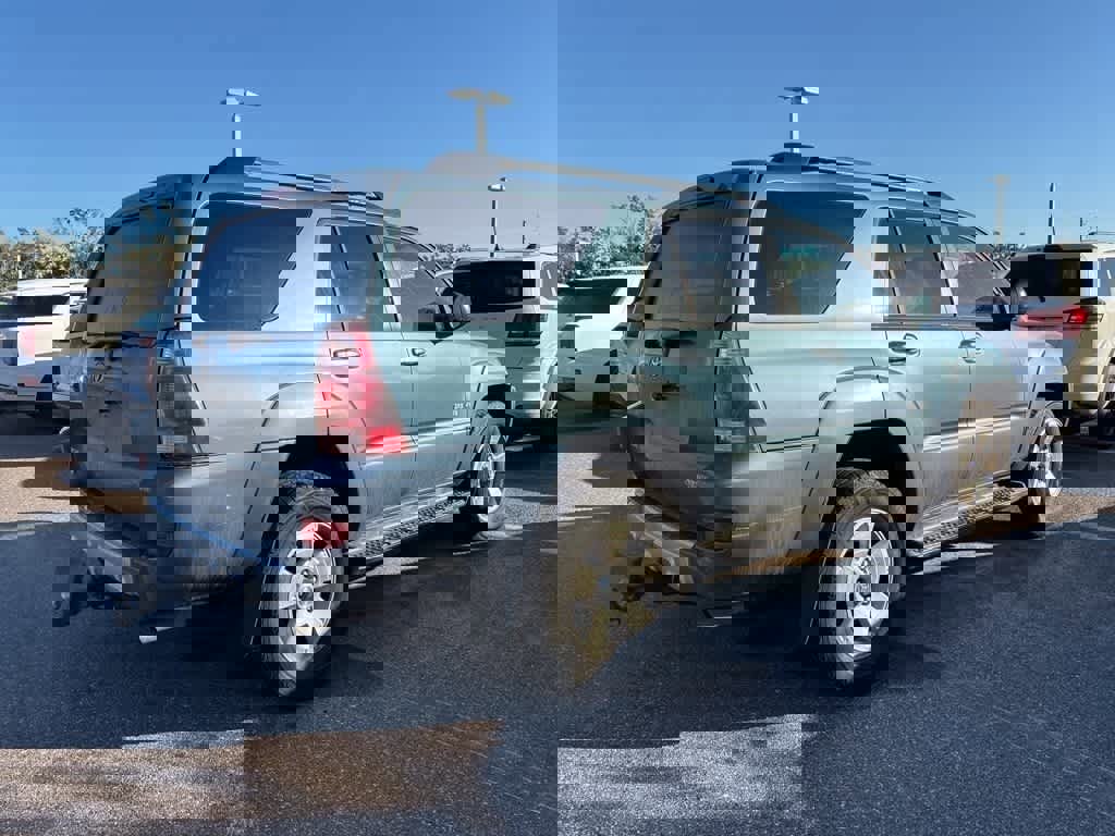 Used 2004 Toyota 4Runner SR5 image 3