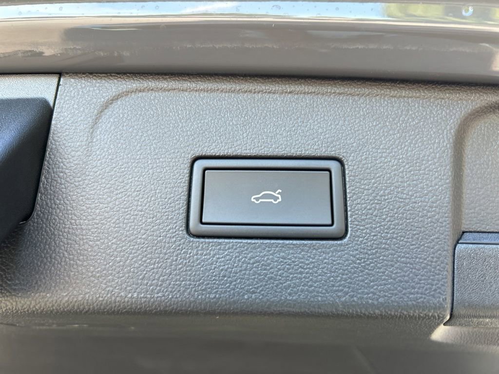 New 2026 Volkswagen Atlas SE FWD image 53