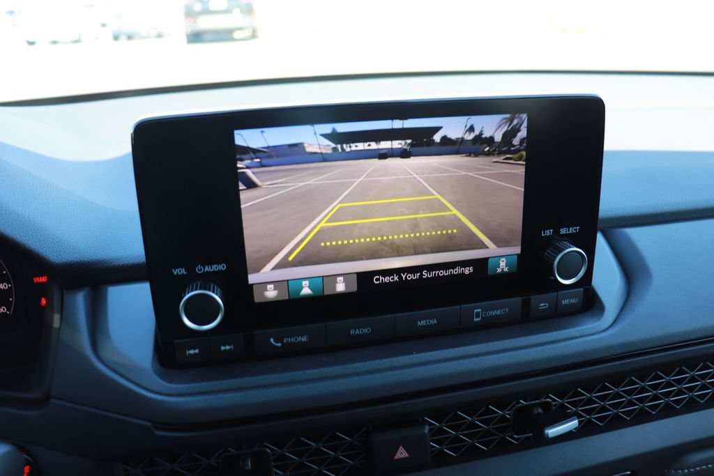 Certified 2025 Honda Accord SE image 27