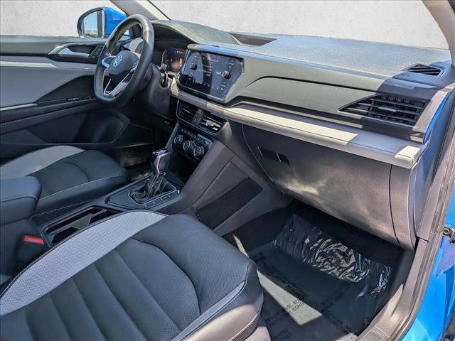 Used 2022 Volkswagen Taos SEL w/ Panoramic Sunroof Package FWD image 29