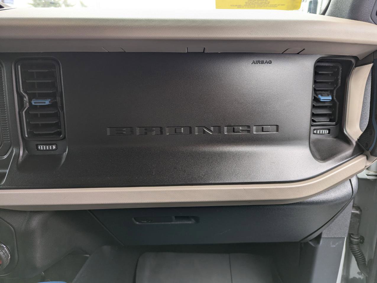 Used 2021 Ford Bronco Wildtrak AWD/4WD image 36