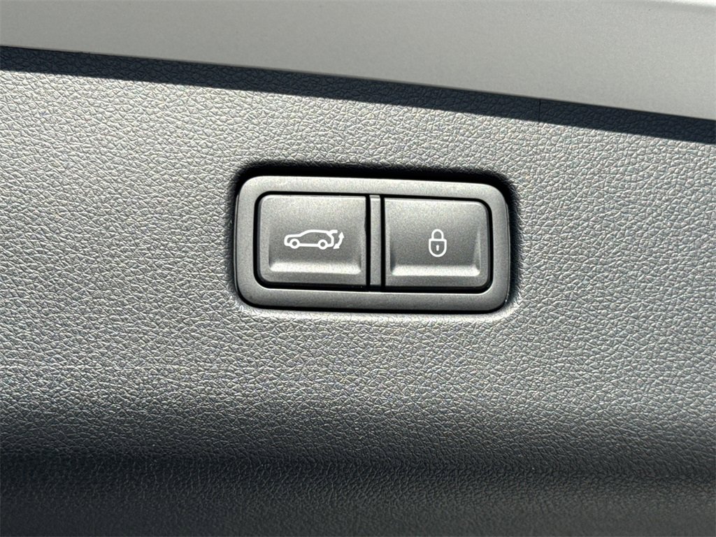 New 2026 Genesis GV70 2.5T image 19