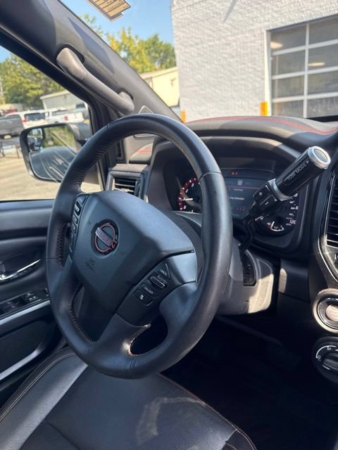 Used 2024 Nissan Titan PRO-4X w/ Pro-4x Convenience Package AWD/4WD image 37