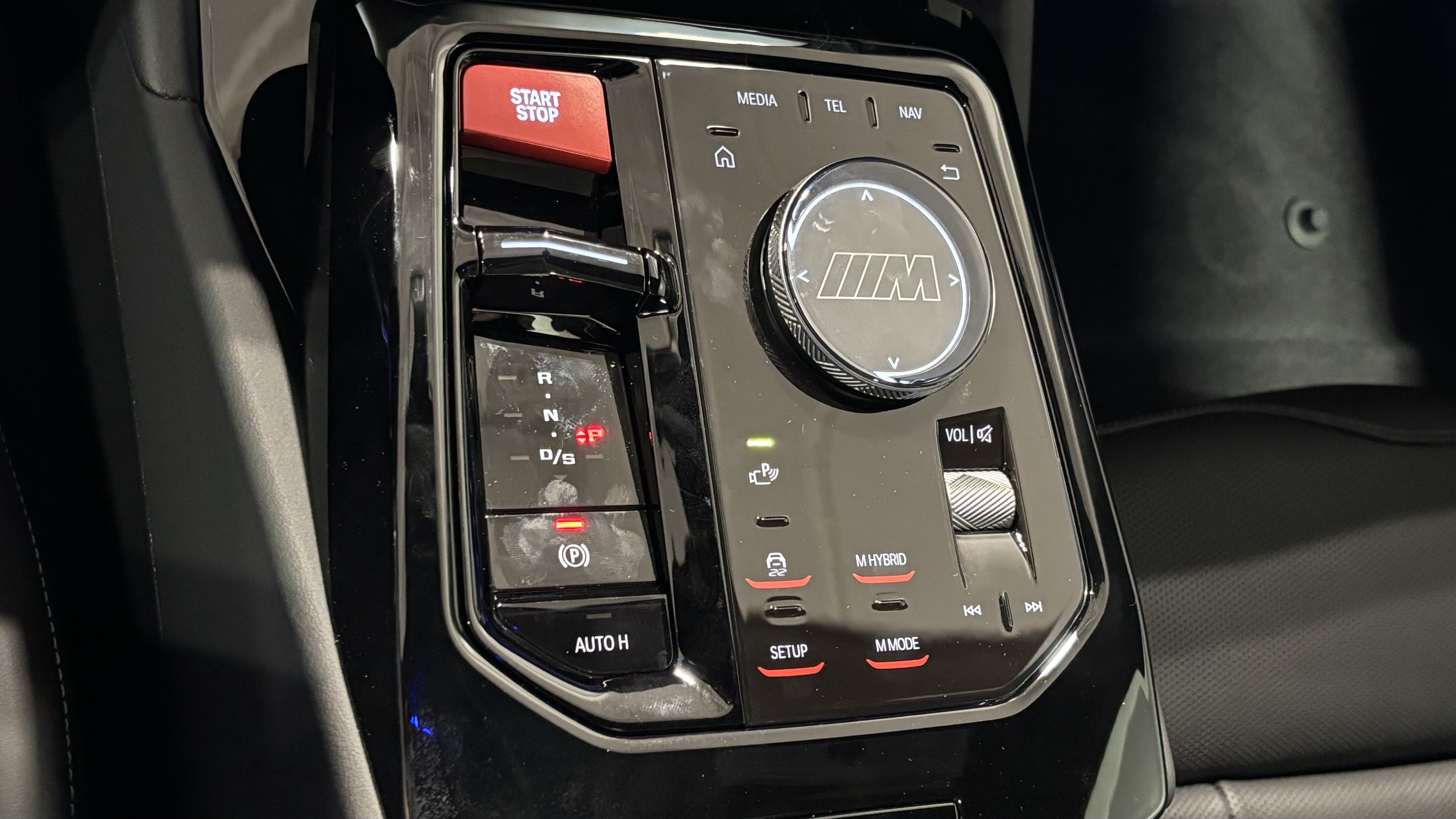 New 2027 BMW M5 w/ Executive Package AWD/4WD image 23