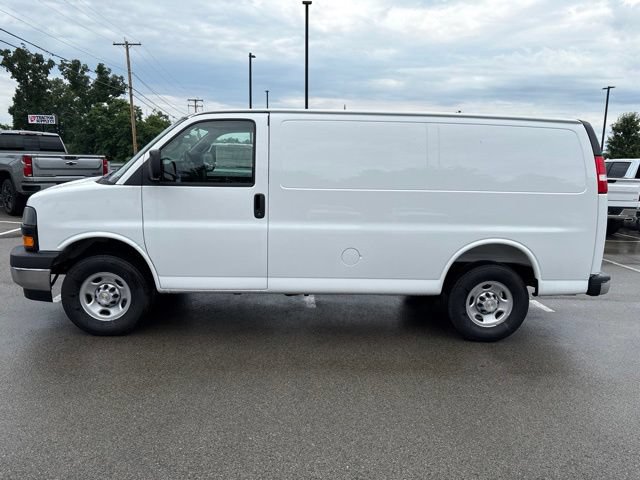 New 2026 Chevrolet Express 2500 w/ Driver Convenience Package RWD image 2