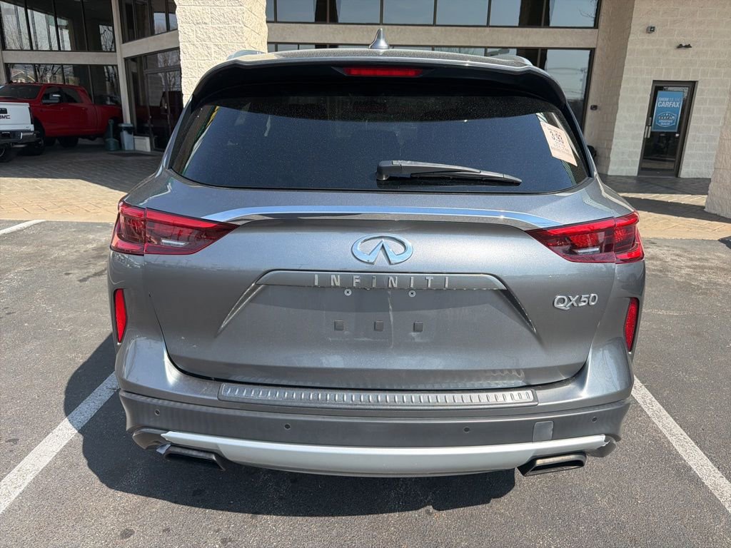 Used 2019 INFINITI QX50 Essential w/ Proactive Package image 4