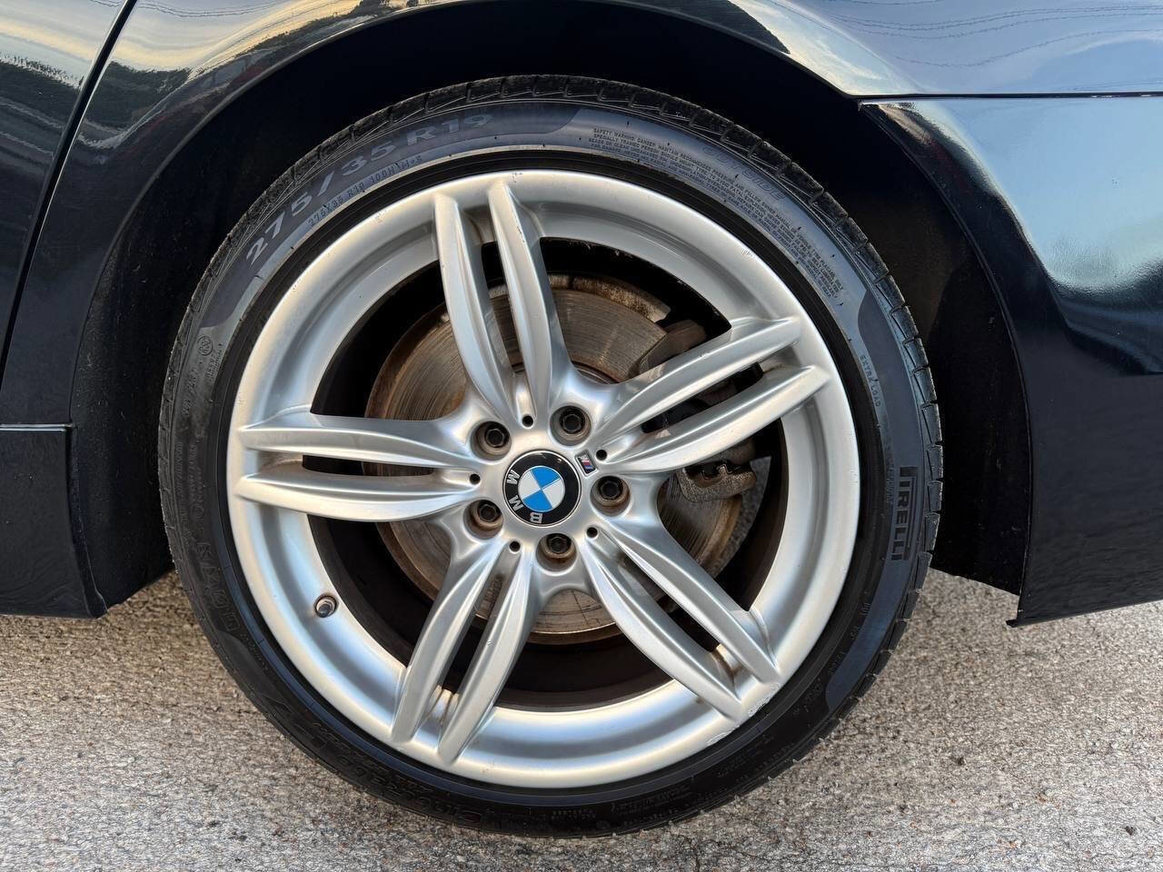 Used 2015 BMW 550i Sedan RWD image 28