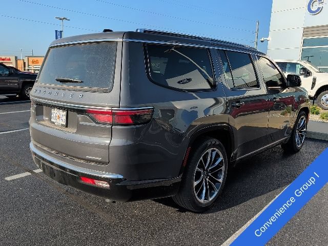 Used 2024 Jeep Wagoneer Series III w/ Premium Group I AWD/4WD image 6