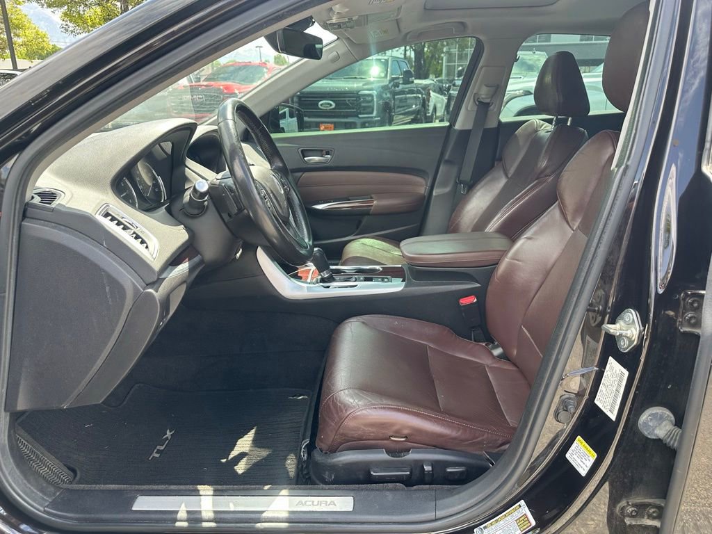 Used 2015 Acura TLX w/ Technology Package FWD image 19