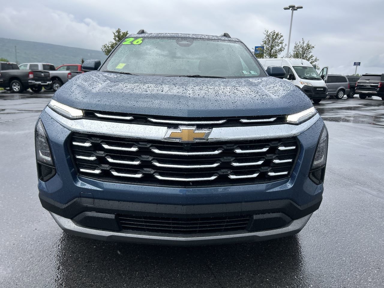 New 2026 Chevrolet Equinox LT w/ Convenience Package II AWD/4WD image 12